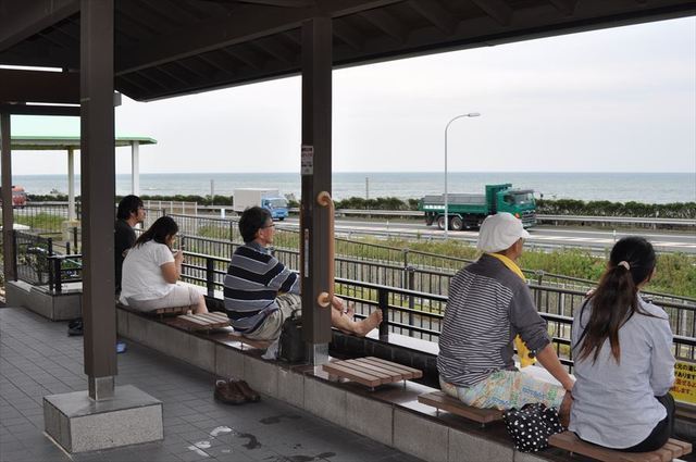 道の駅潮見坂足湯